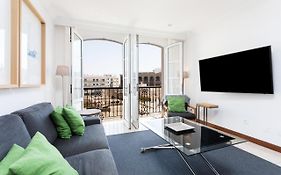 Rooms & Suites Balcony 3C - Central Arrecife, Lanzarote - Free Parking